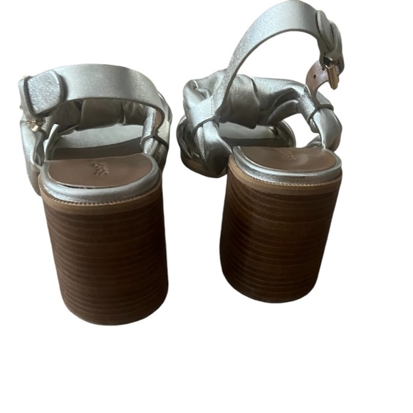 SEE BY CHLOE KNOT GOLD COLOR SANDAL SIZE EU 39, US 9 - Picture 3 of 9